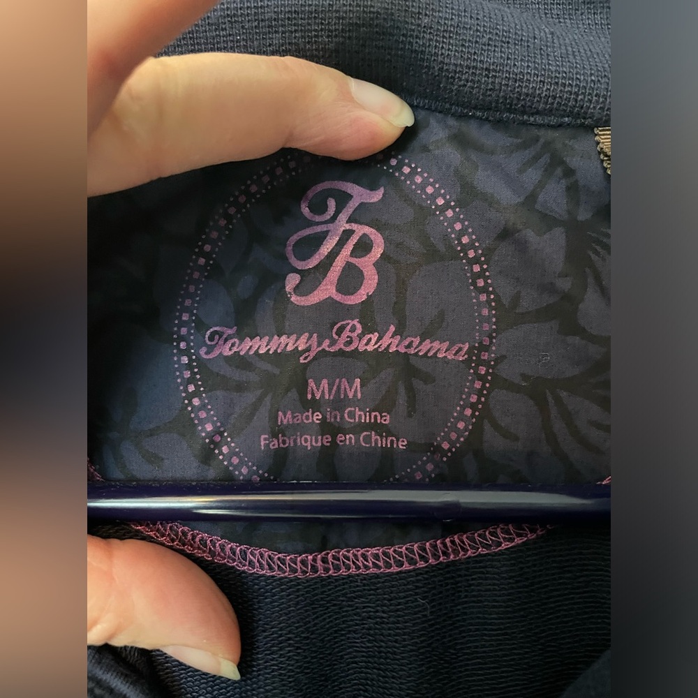 Tommy Bahama Full Zip Sweatshirt Jacket with Thumbholes - Picture 3 of 4